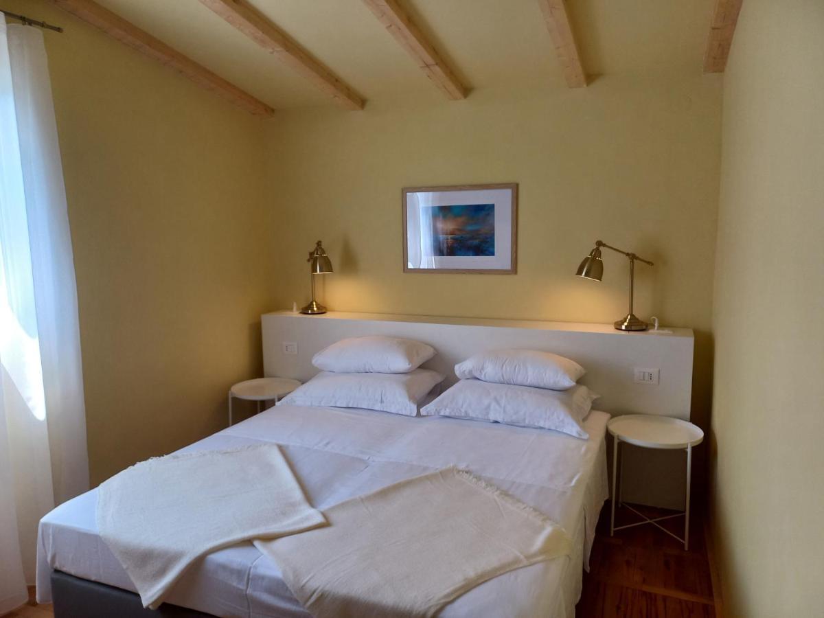 Unique Residence With Garden And Sea View Spalato Esterno foto